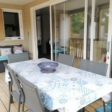 Holiday park Chaleureux Louann Labouheyre